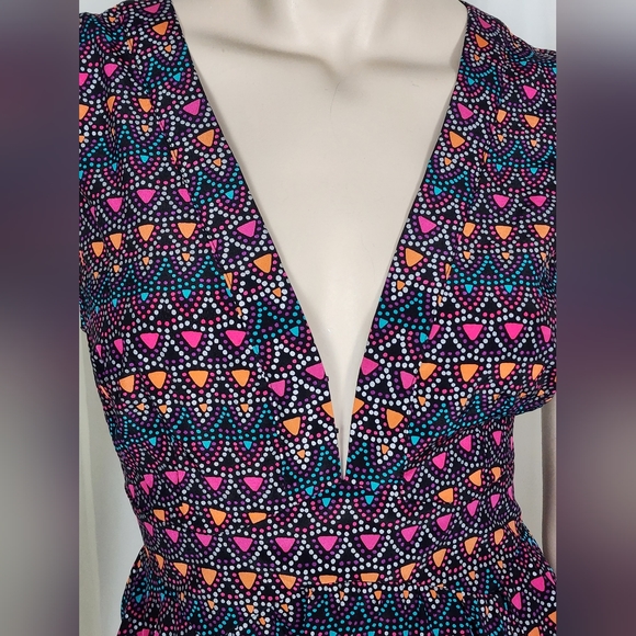 Nanette Lepore silk peplum tank top blouse 10 - Picture 4 of 8